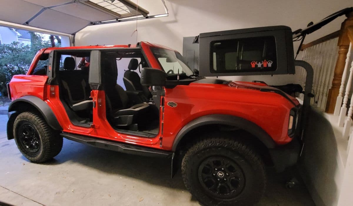 How to Remove and Store Your Ford Bronco Hardtop – Complete Step-by-Step Guide for 2021+ Models