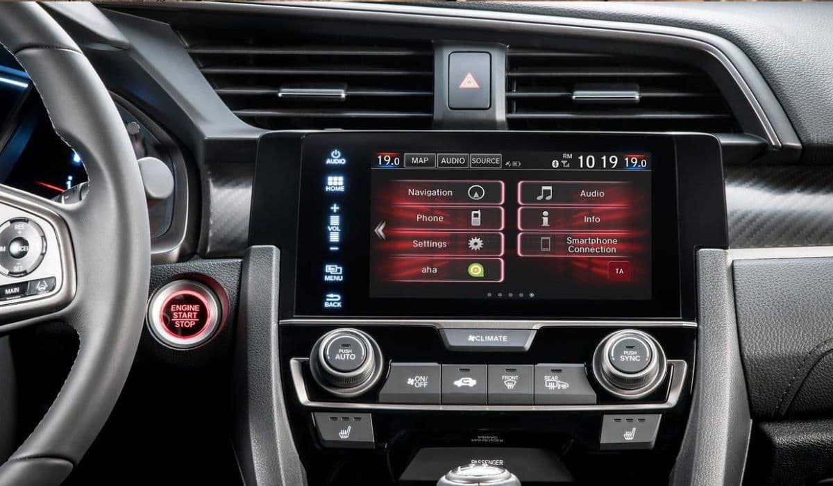 How to Fix Honda Civic 10th Generation Infotainment System Random Rebooting