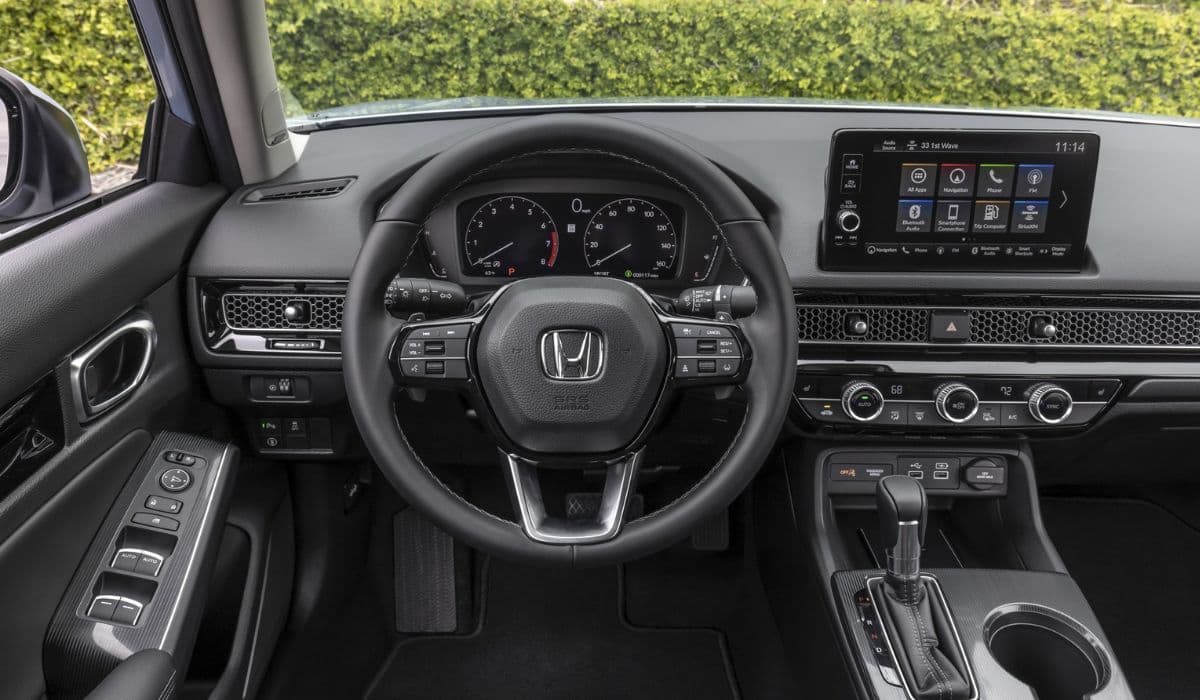 How to Fix 11th Generation Honda Civic Screen Delamination (2022–2024 Models)