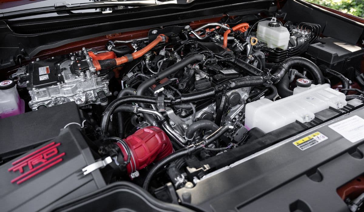 4th Gen Tacoma 2.4T i-Force Max vs 3.5 V6: Which Powertrain Is Actually Better?