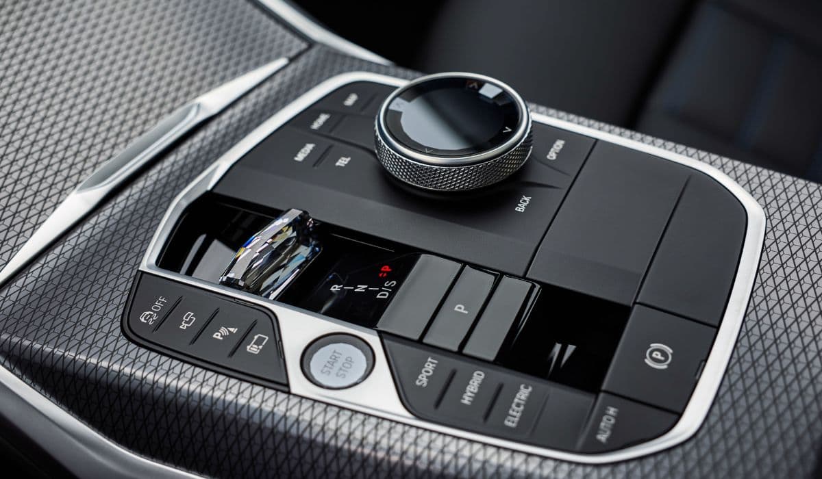 BMW 3 Series: Best handling but distracting controls