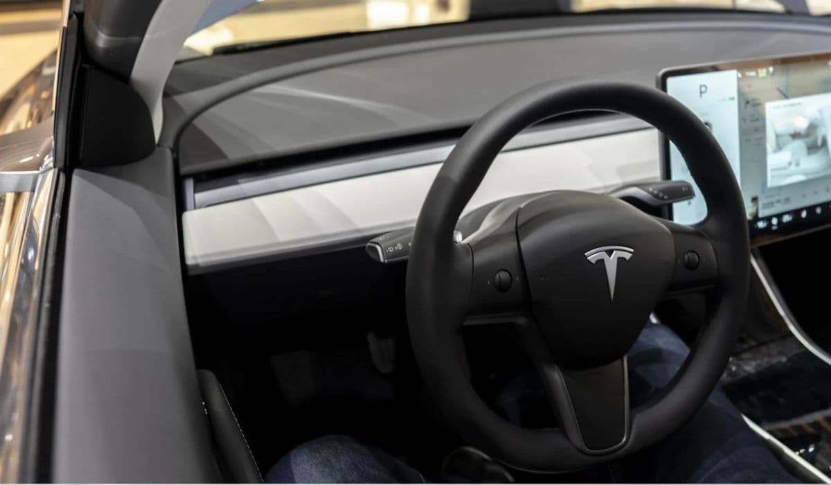 How to fix boombox external speaker not working