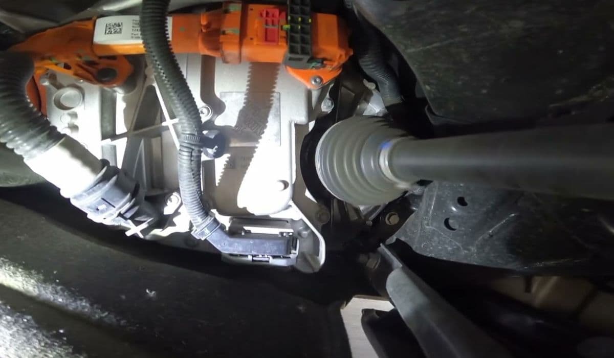 How to fix half-shaft click noise when accelerating Tesla