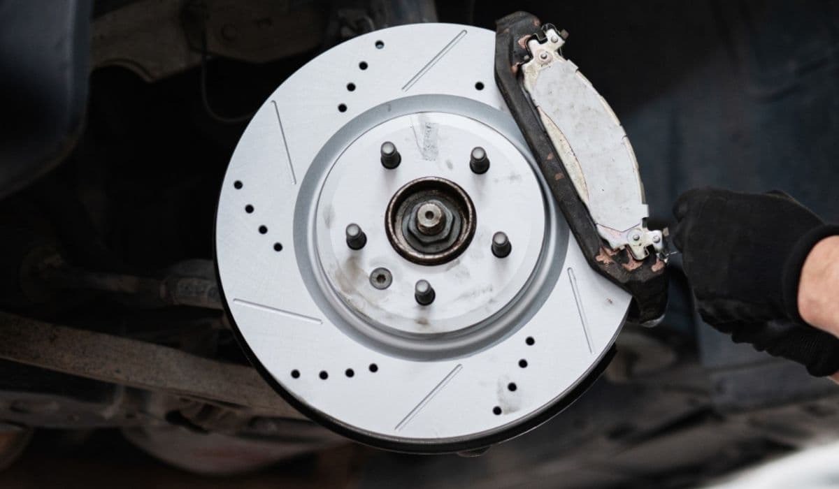 How to replace front brake pads and rotors at home Tesla