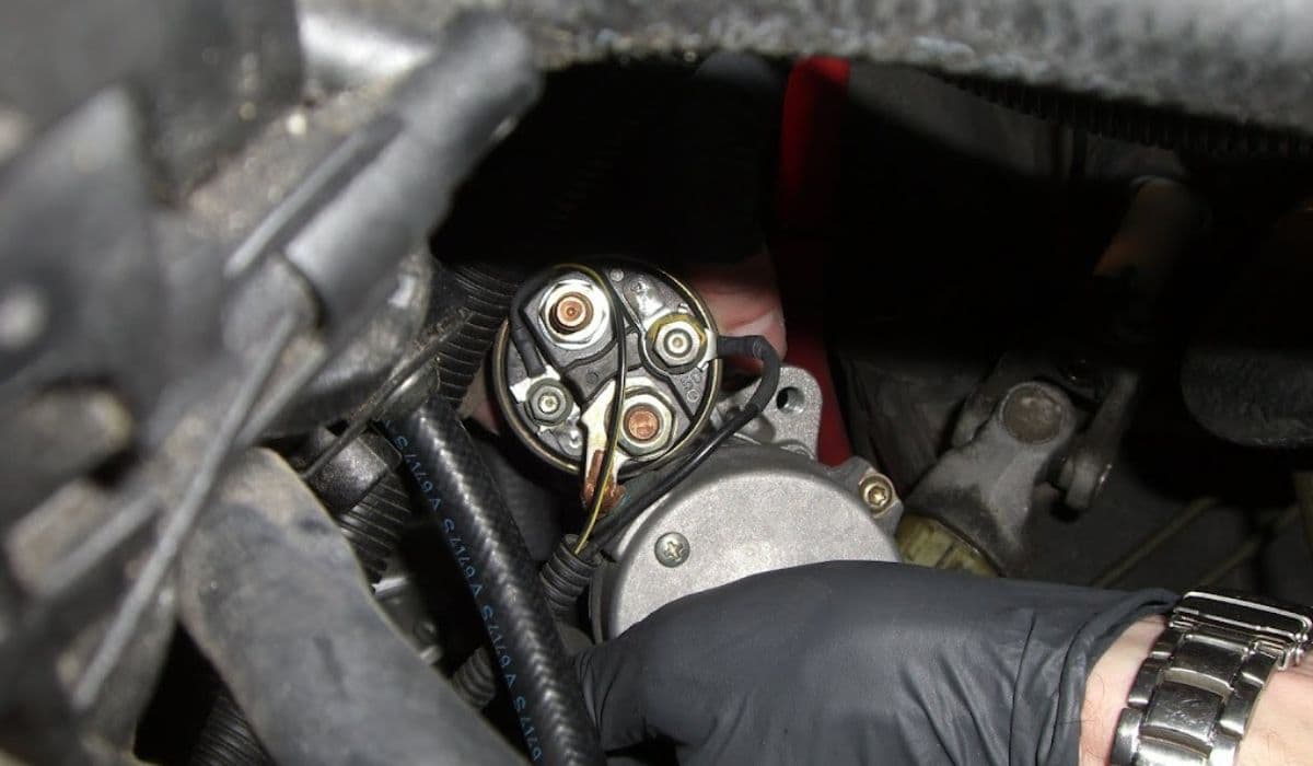 How to fix starter-generator loose connection BMW