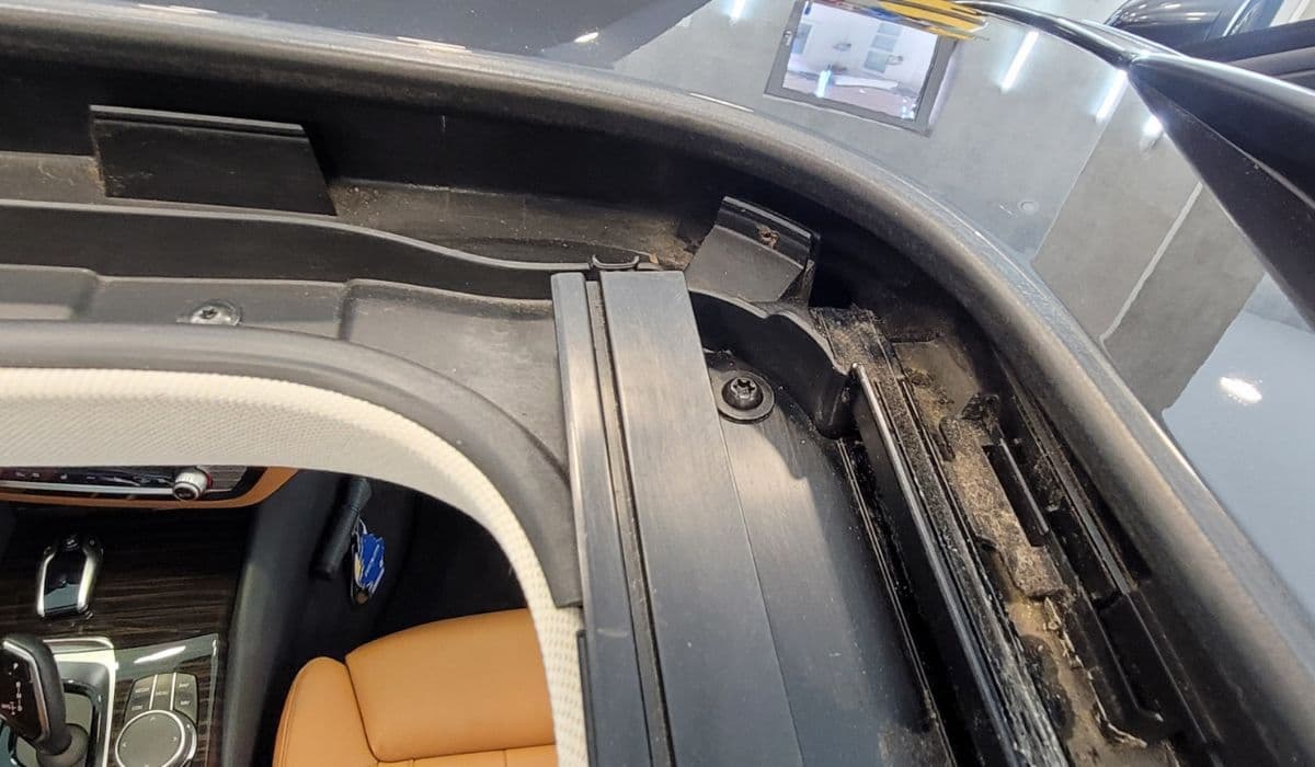 BMW How to fix panoramic sunroof rattle or leaks