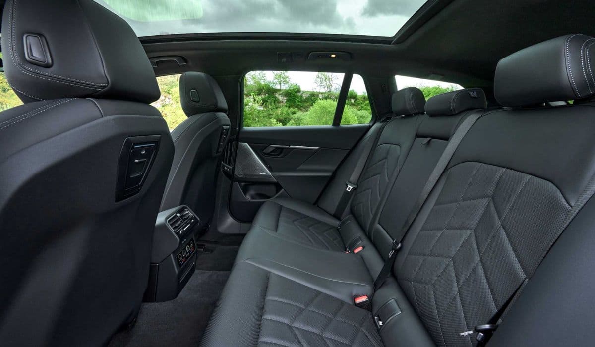 BMW 5 Series tight rear space and control distractions