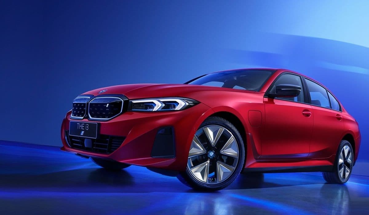 BMW i3 Sedan: Return of the Icon as a High-Tech EV Competitor