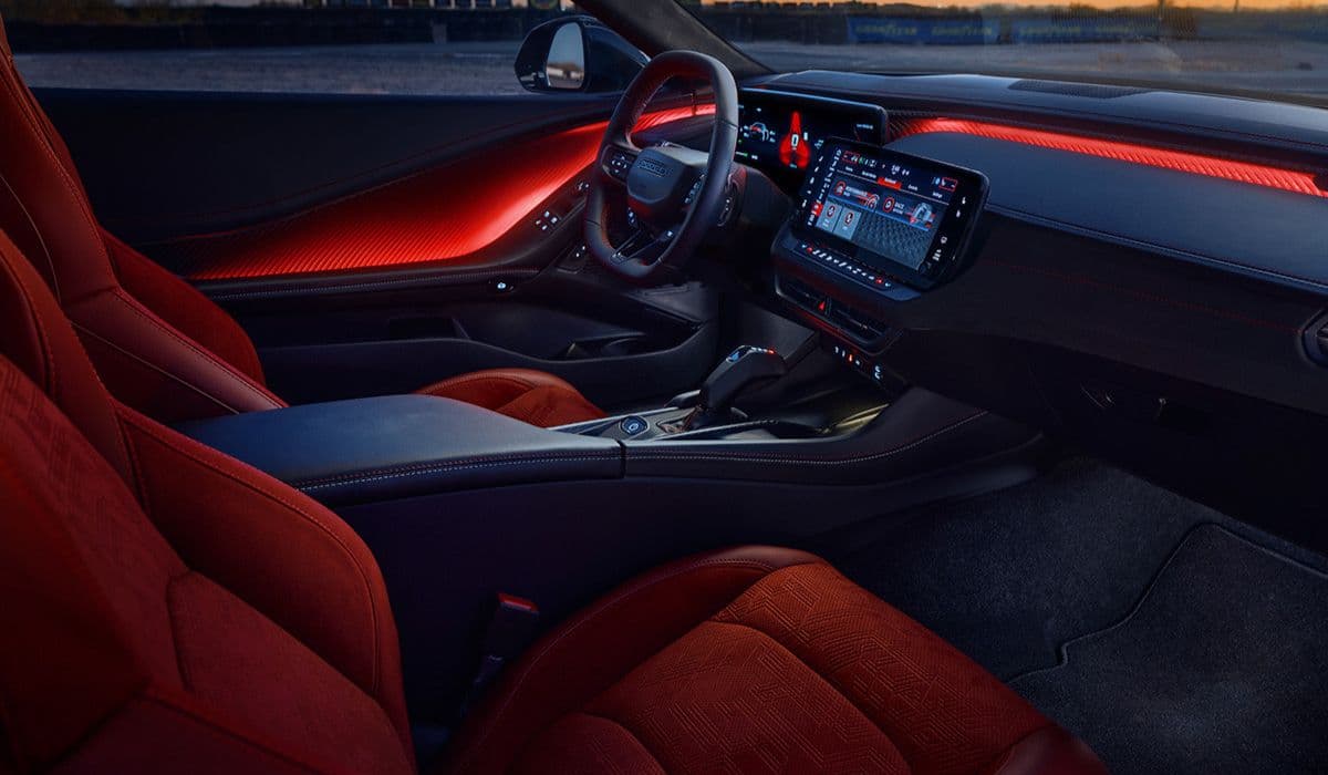 Dodge Charger: Interior upgrades and tech features