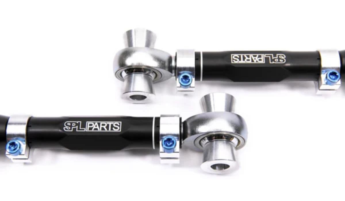 How to replace rear toe links (Tesla Cybertruck recall DIY check)