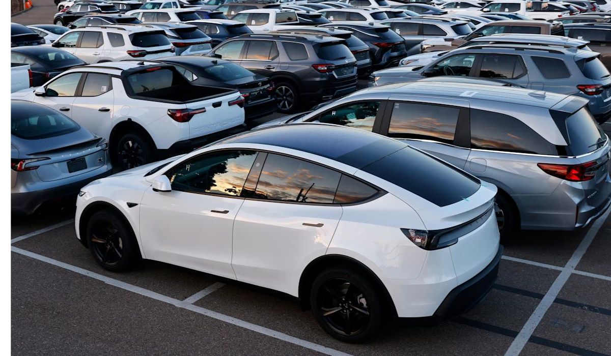 U.S. automakers scale back EV plans amid shifting demand