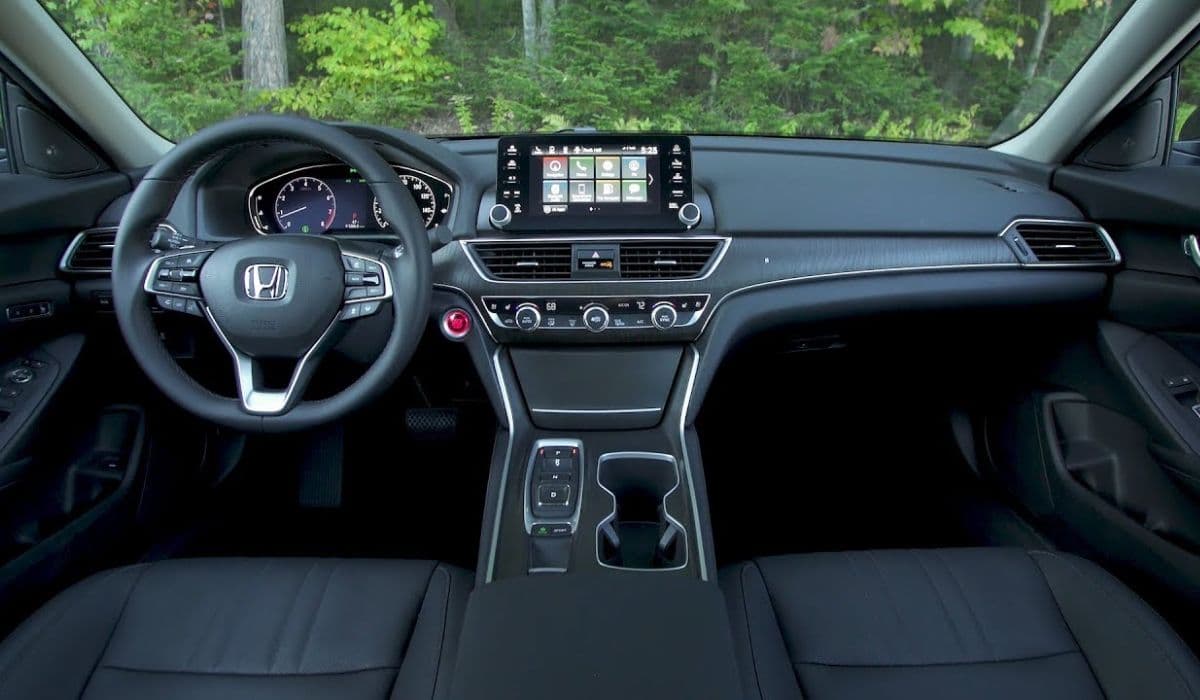Honda Accord high-pitched interior noises on startup