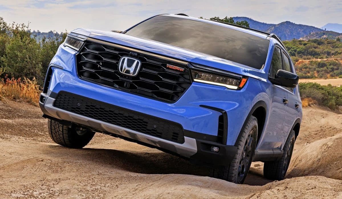 Honda Pilot powerful V6 engine and family-friendly features