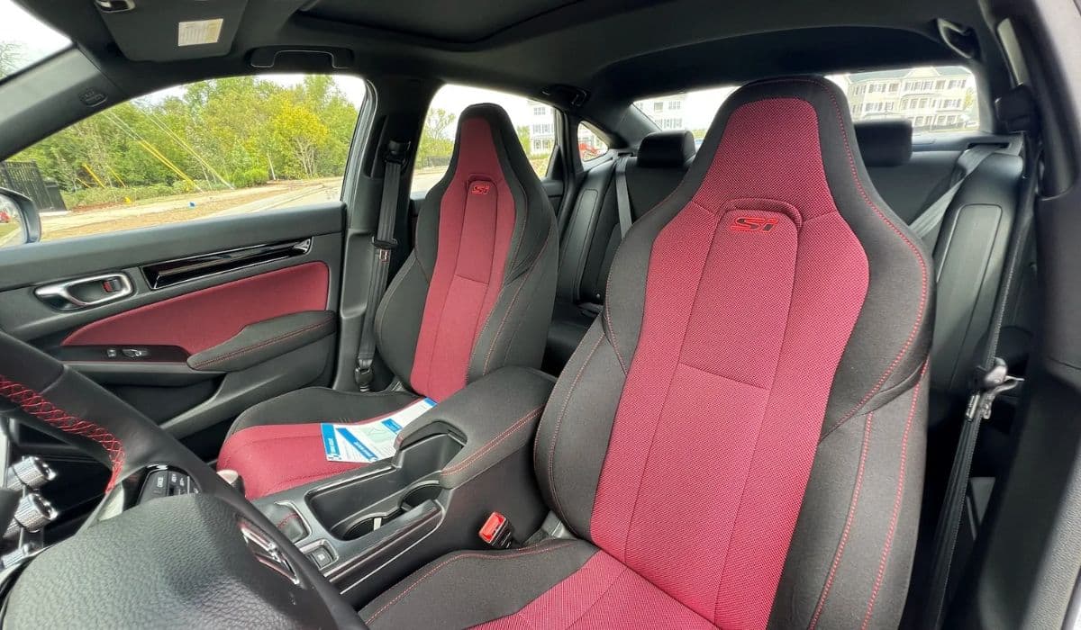 Honda Civic firm seats and ride comfort on rough roads