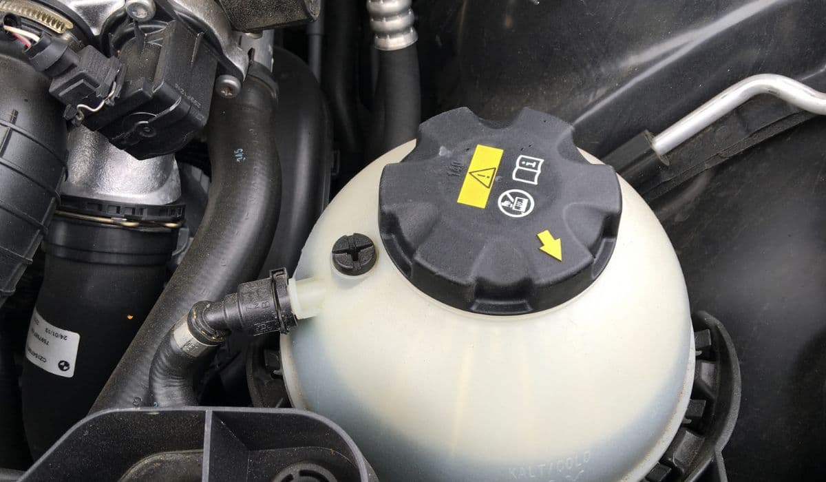 How to fix BMW coolant leaks from expansion tank (B58/N55 engines)